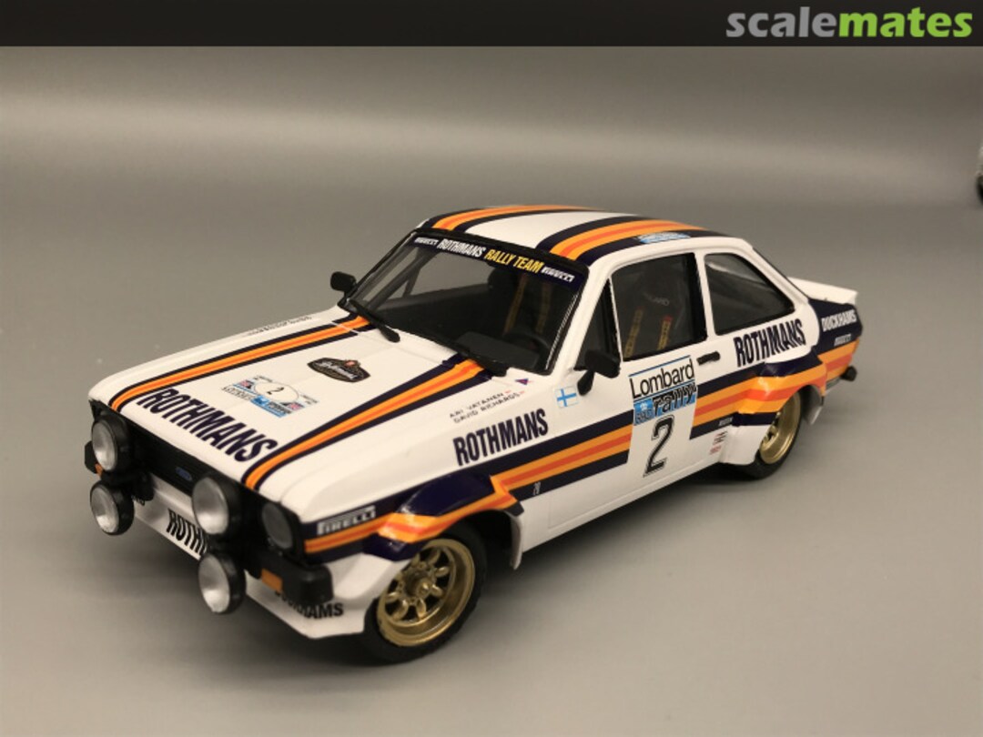 View album, image #3