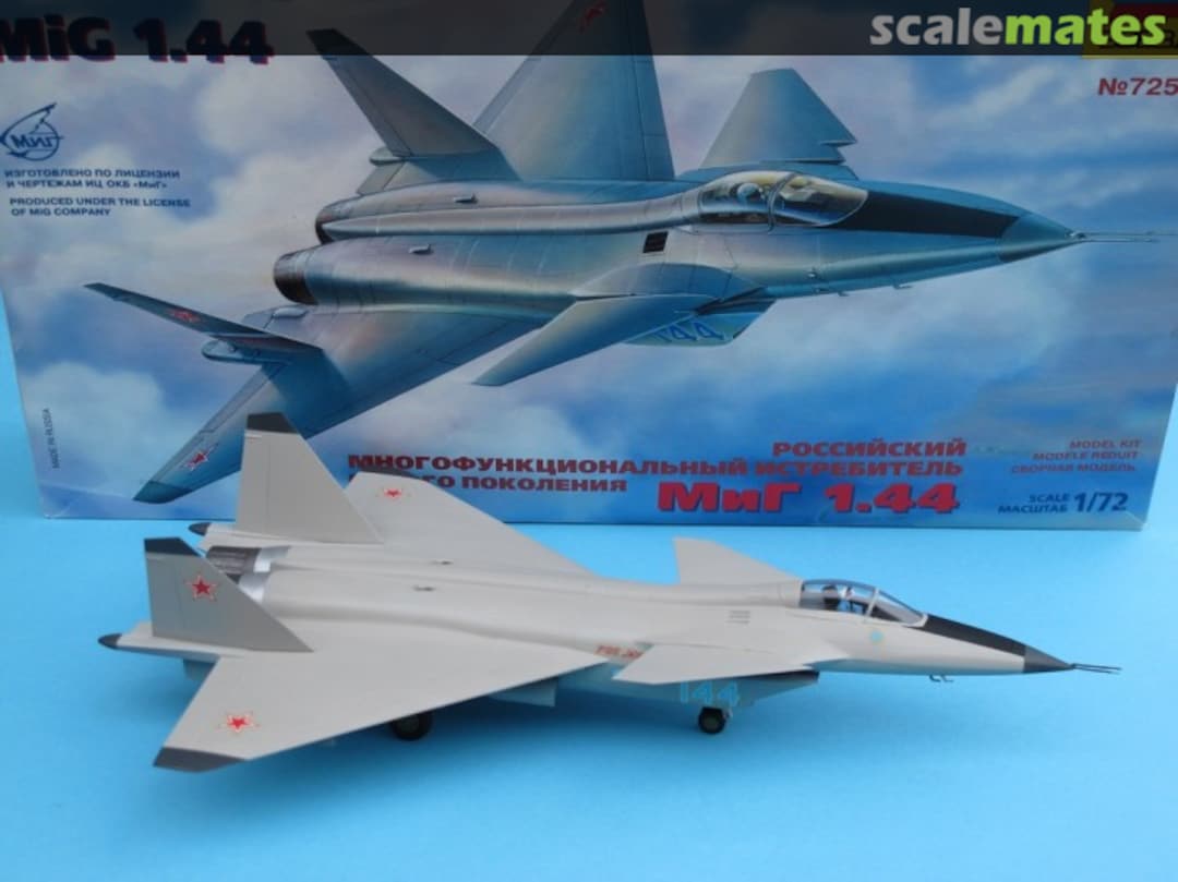 View album, image #1