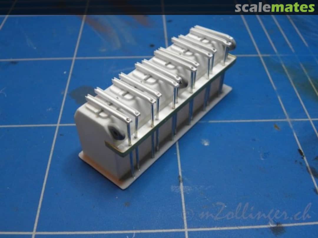 View album, image #1