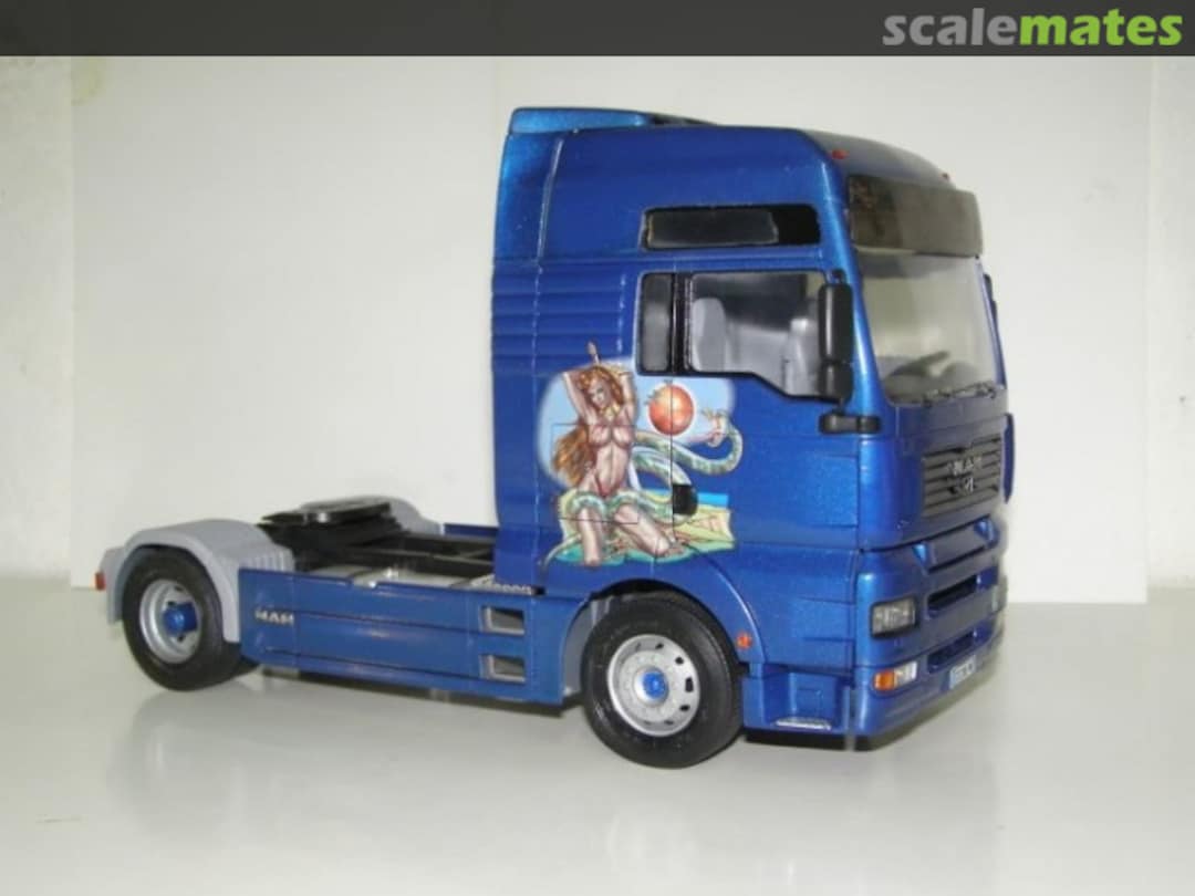 View album, image #1