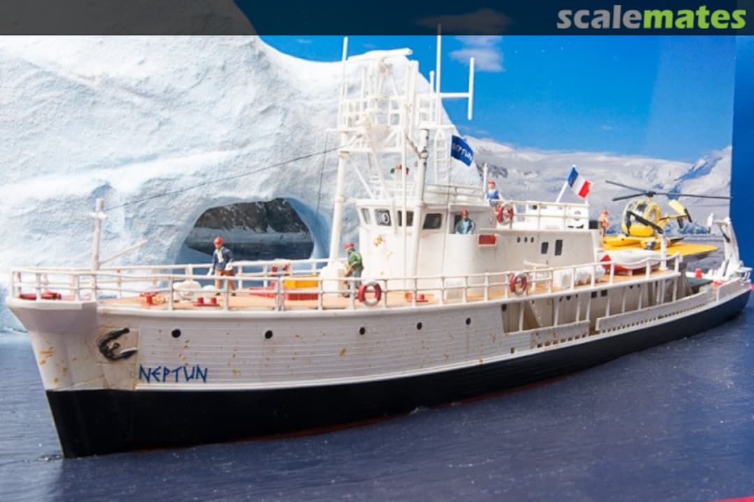 View album, image #1