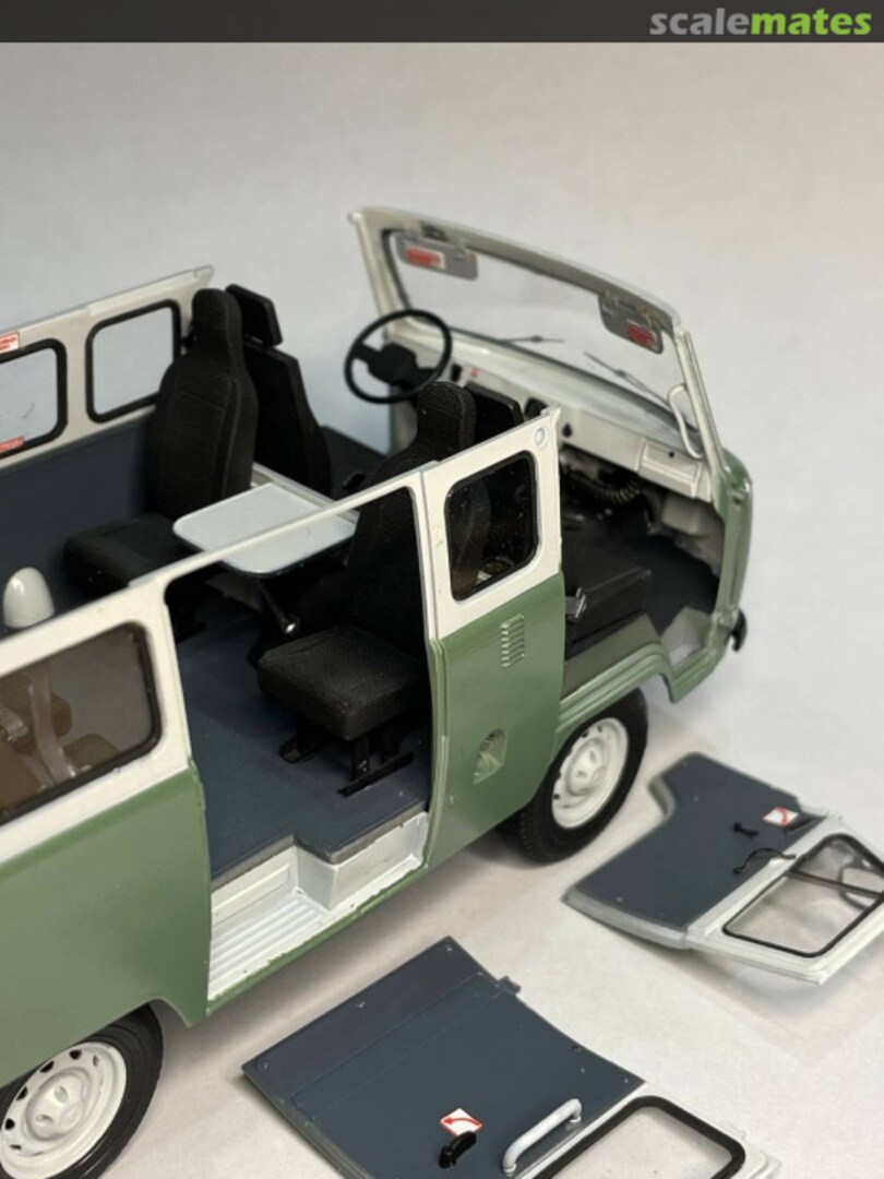 View album, image #1