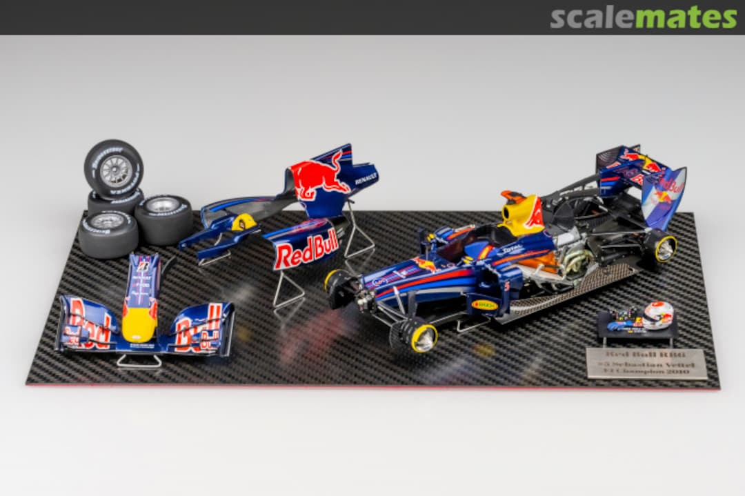 View album, image #3