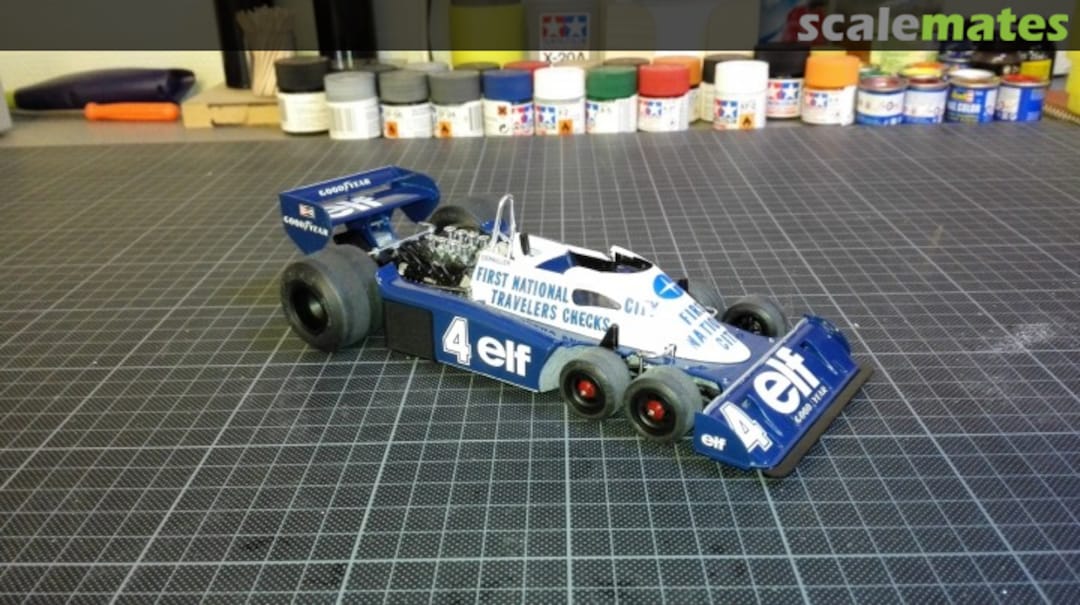 View album, image #1