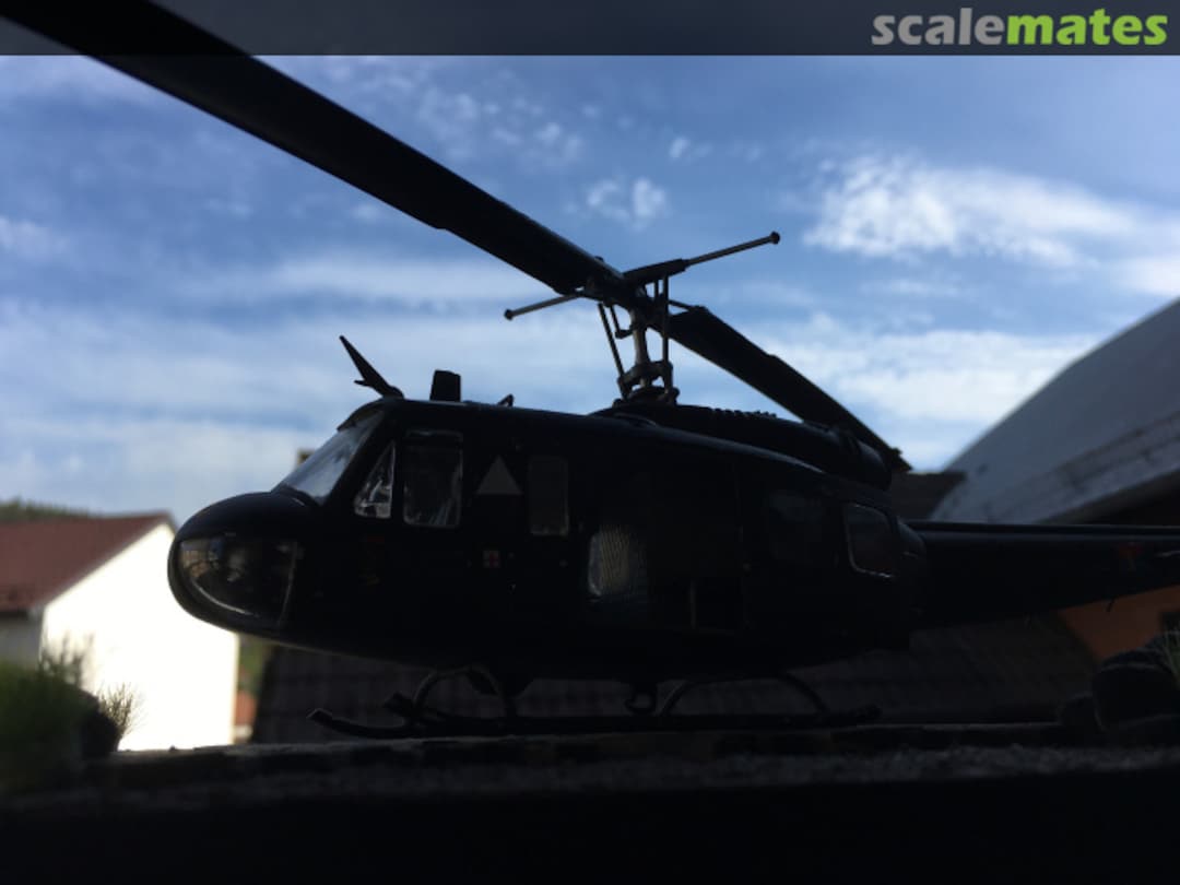 View album, image #1