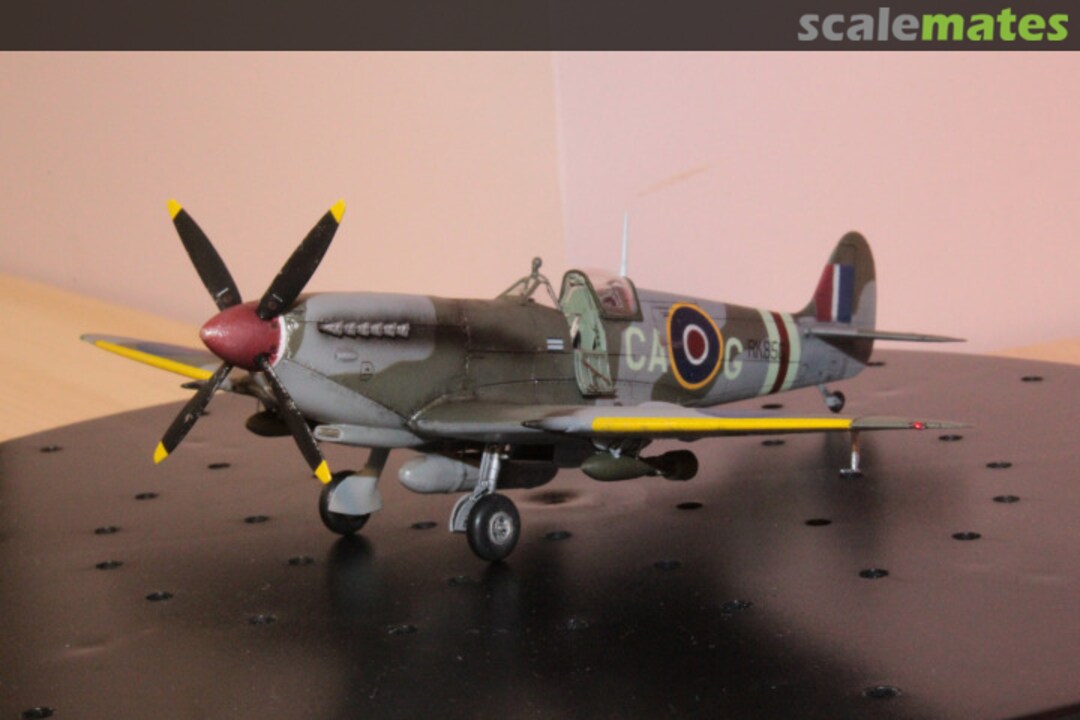 View album, image #3