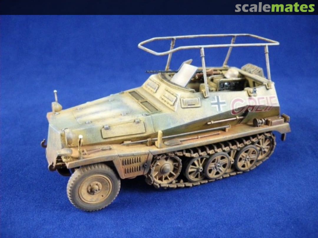 View album, image #1