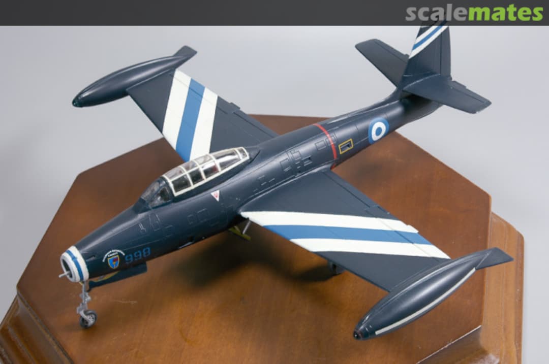 View album, image #2