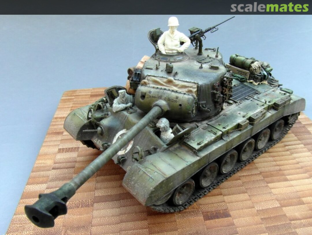 View album, image #1