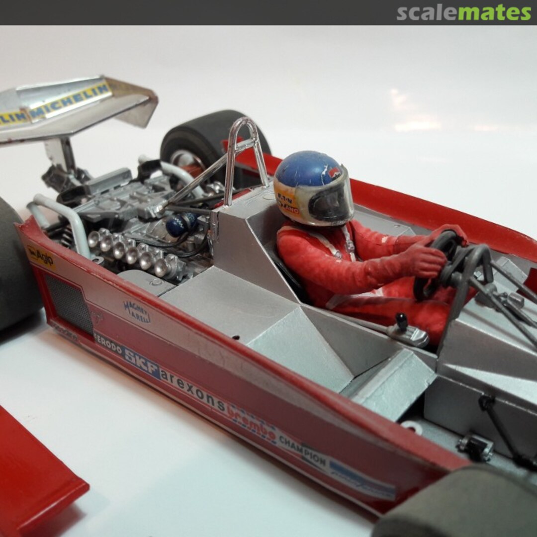 View album, image #1