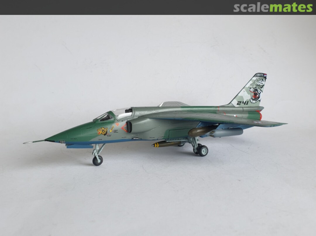 View album, image #8 View album, image #8