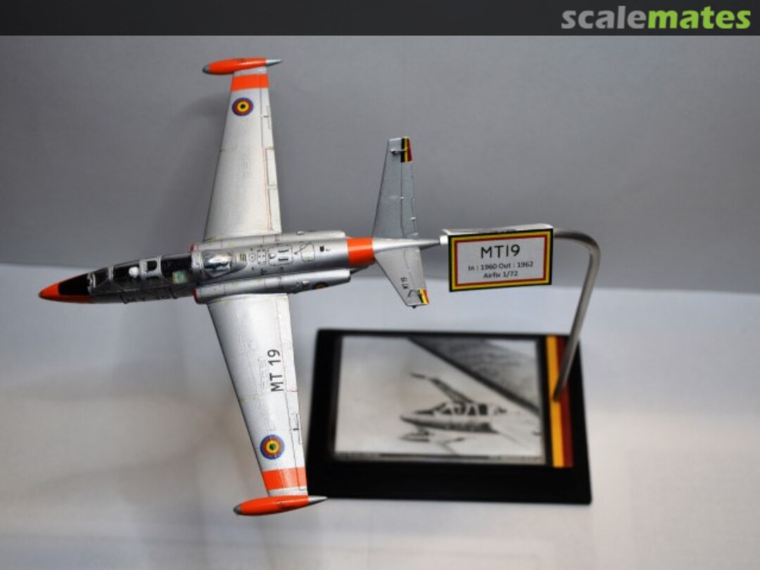 View album, image #1