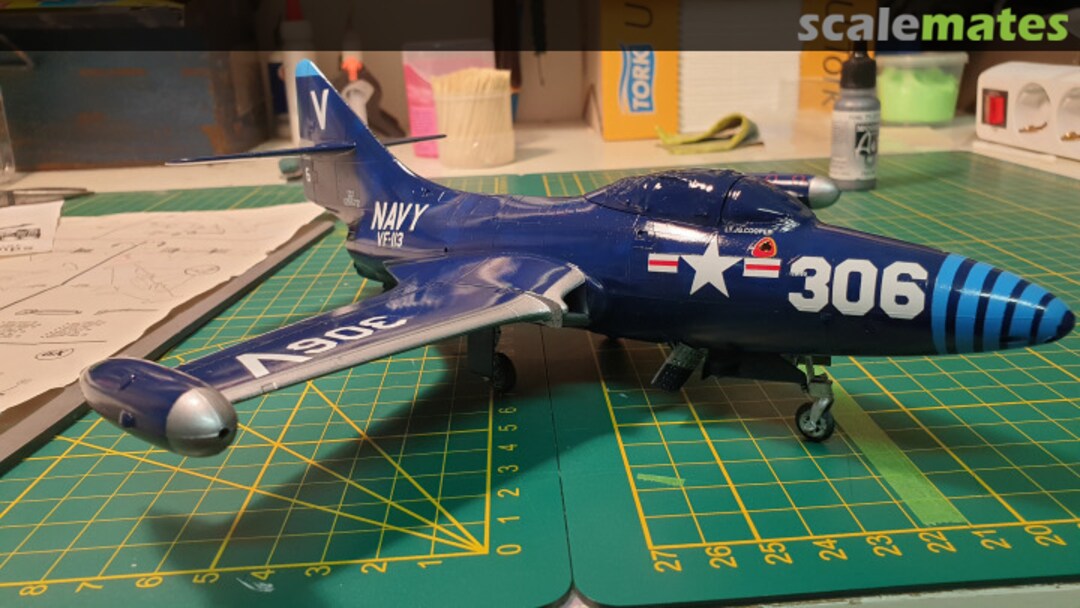 View album, image #1