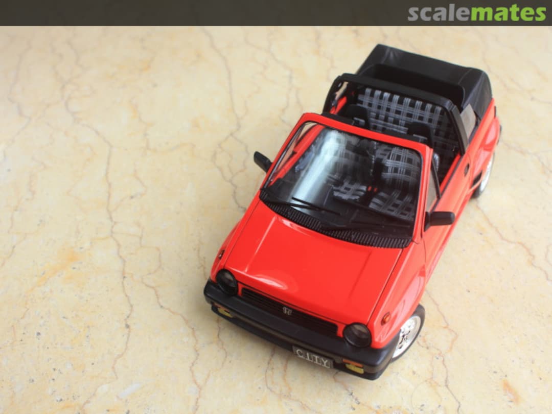 View album, image #1