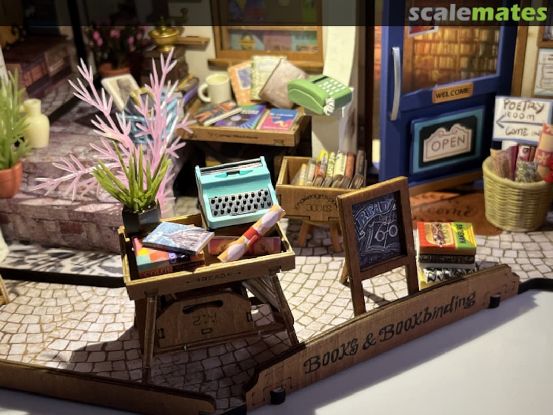 View album, image #1