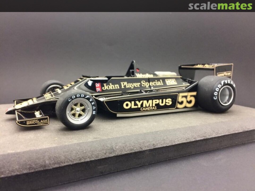 View album, image #1