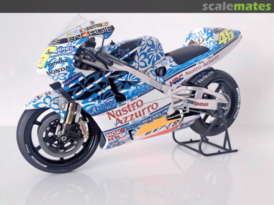 View album, image #8