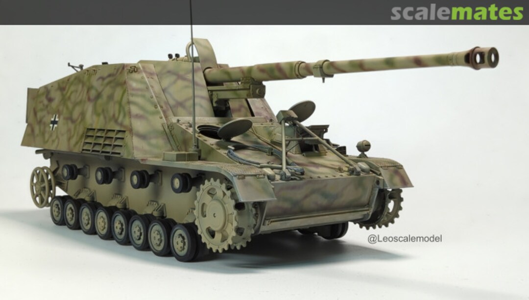 View album, image #10