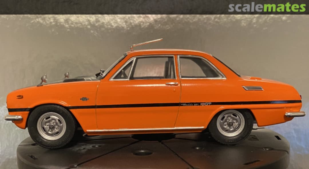 View album, image #1