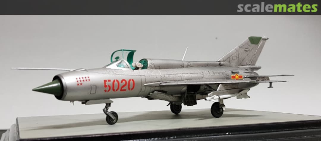 View album, image #1