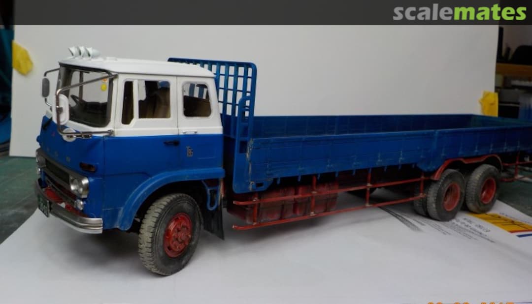 View album, image #1