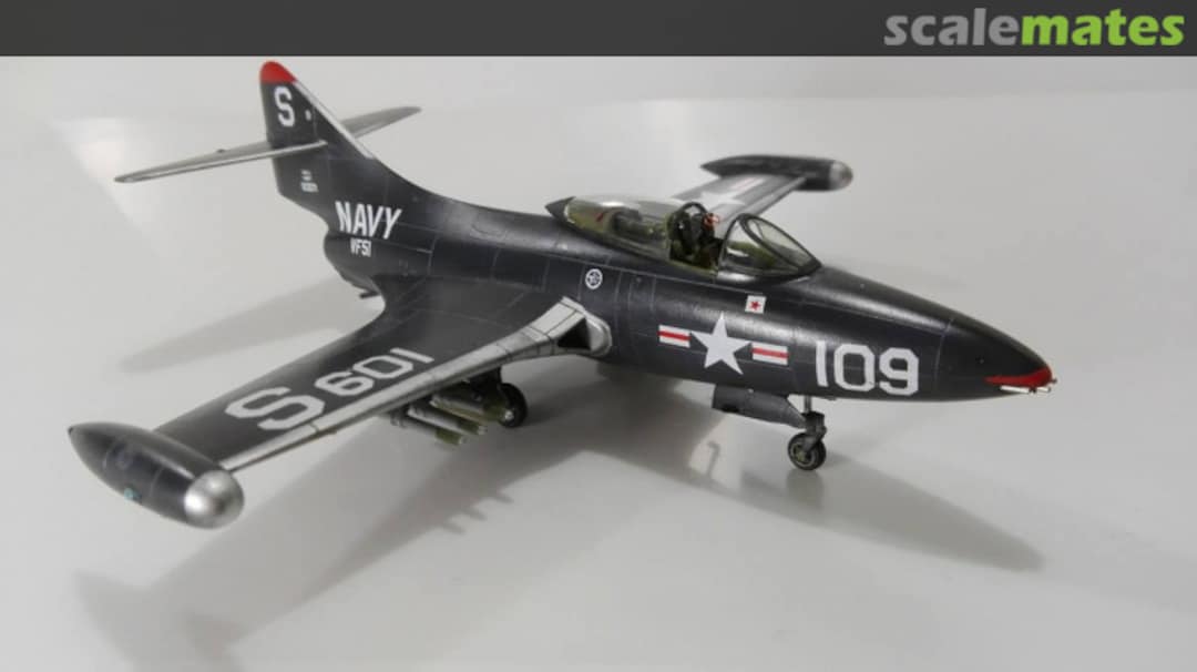 View album, image #1