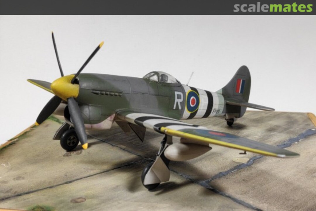 View album, image #1