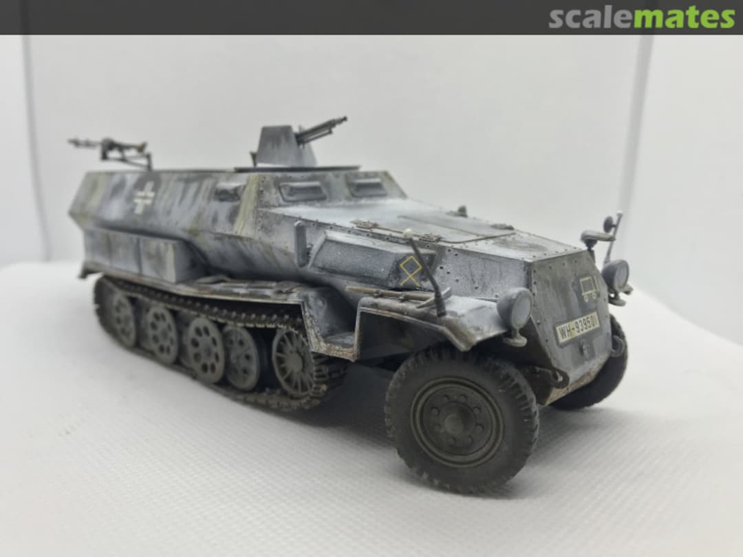 View album, image #1