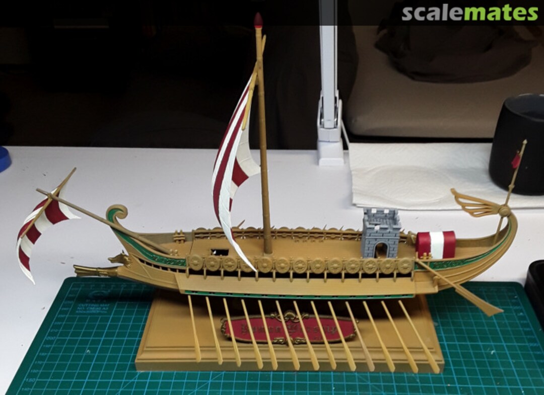 View album, image #1