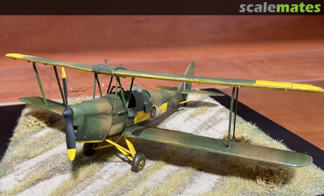 View album, image #1