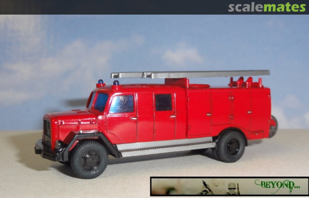 View album, image #4