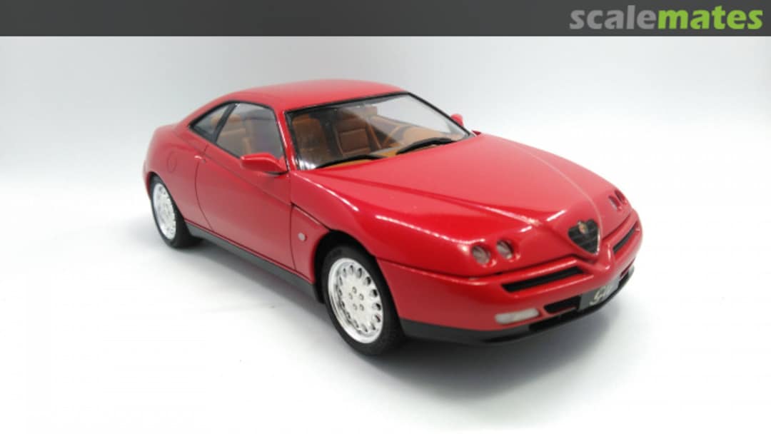 View album, image #1