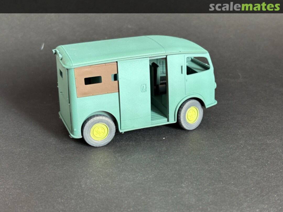 View album, image #1