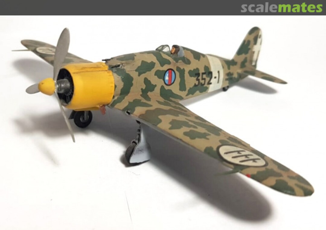 View album, image #1