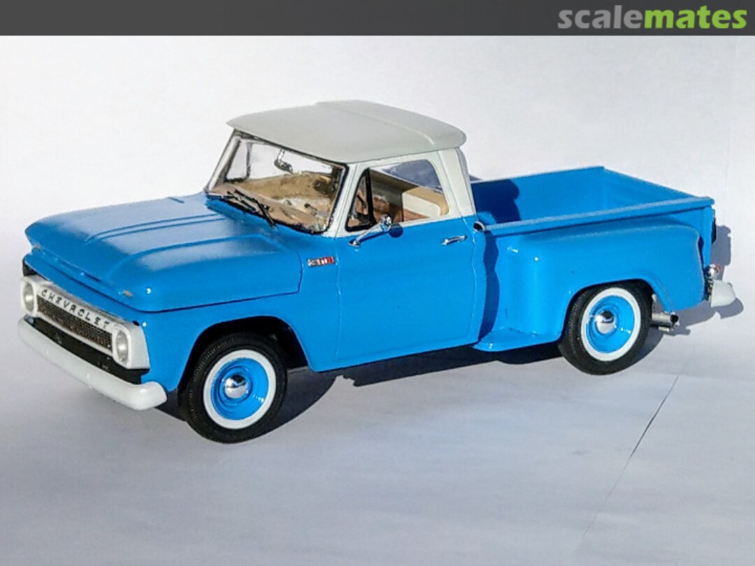 View album, image #1