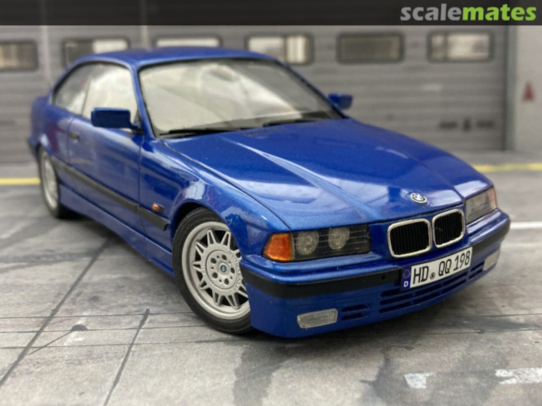 View album, image #2