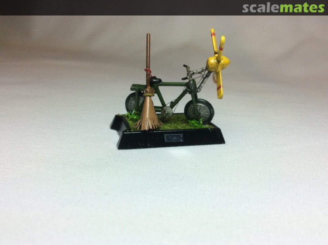 View album, image #1