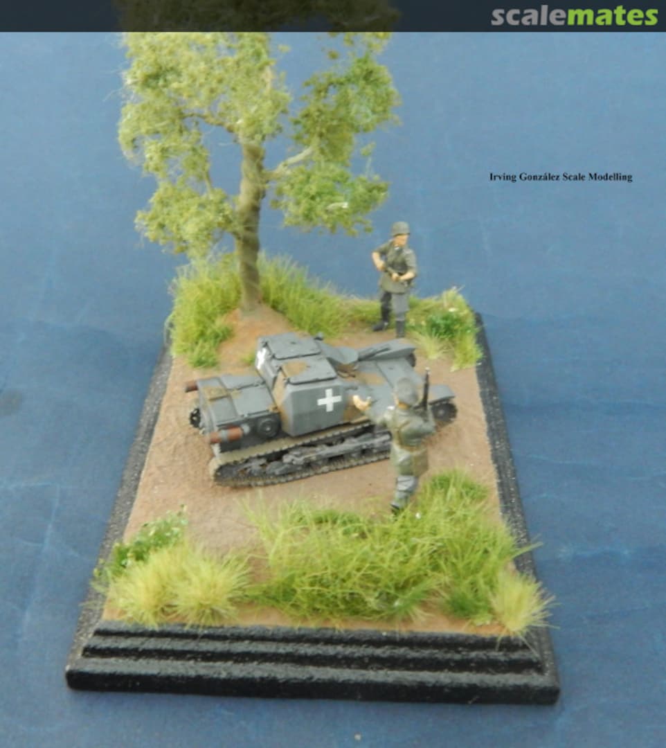 View album, image #1