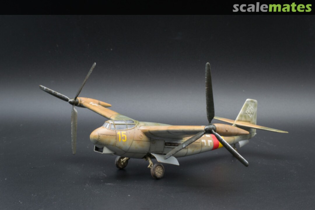 View album, image #1