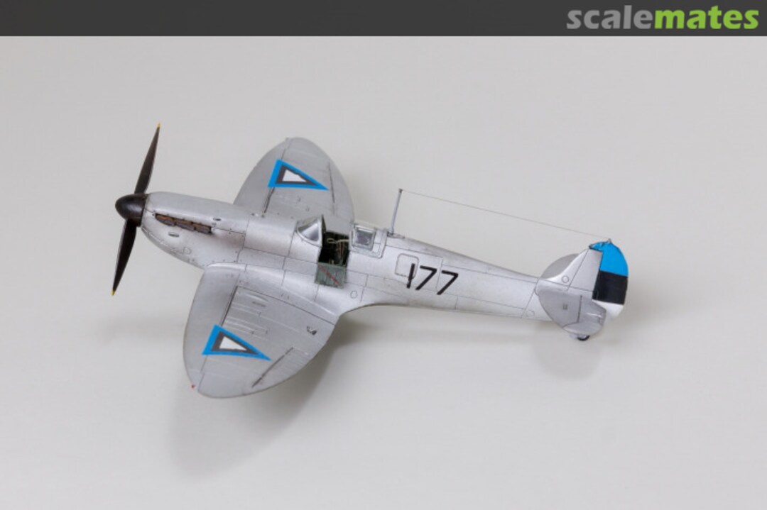 View album, image #2