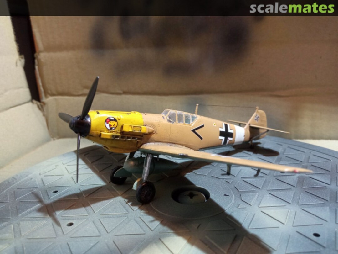 View album, image #2