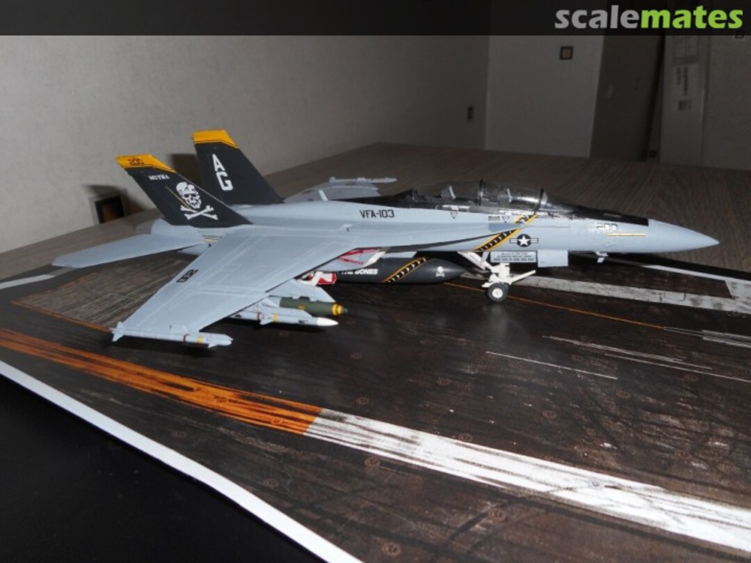 View album, image #1