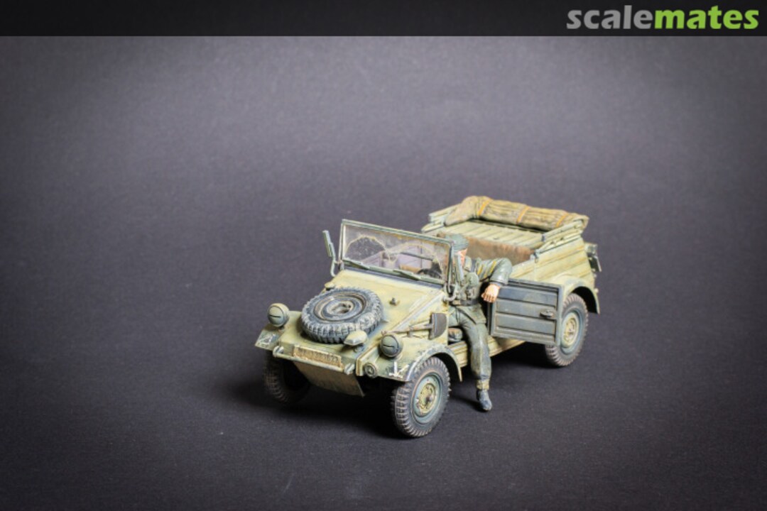 View album, image #1