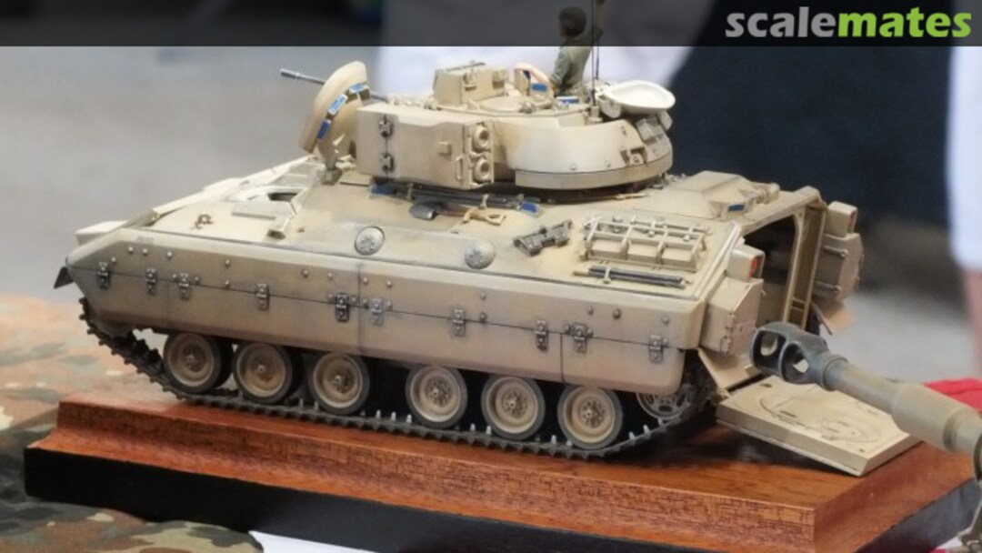 View album, image #1