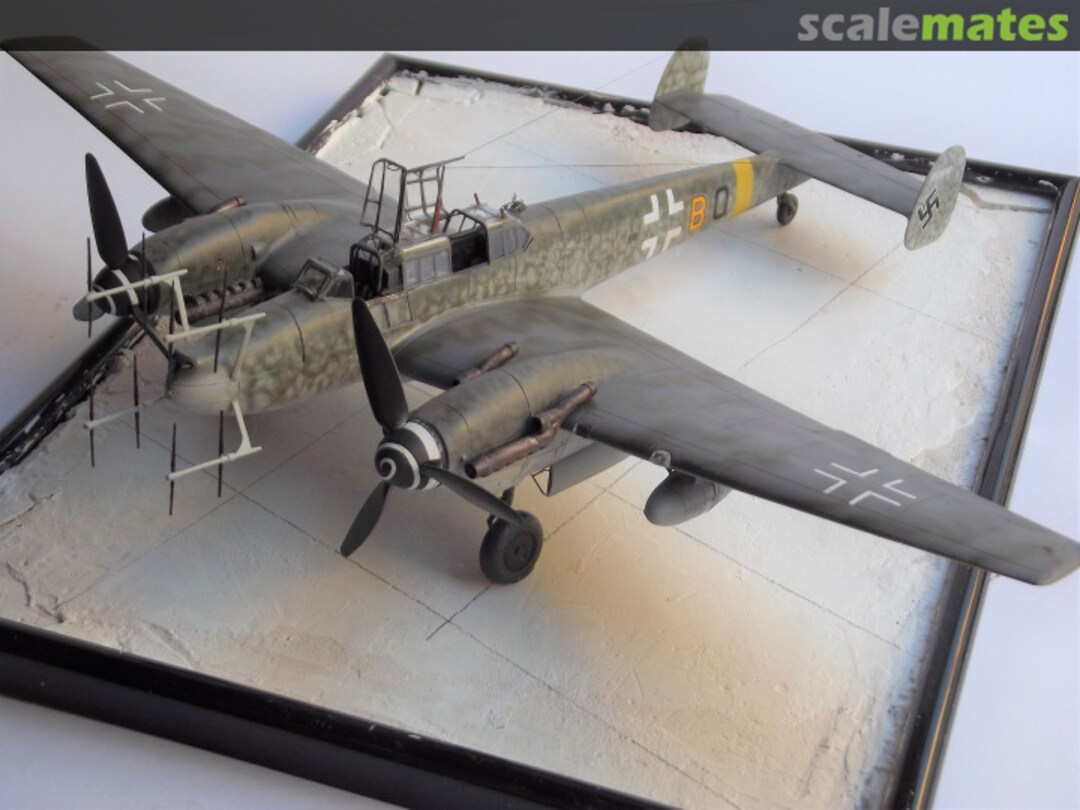 View album, image #1