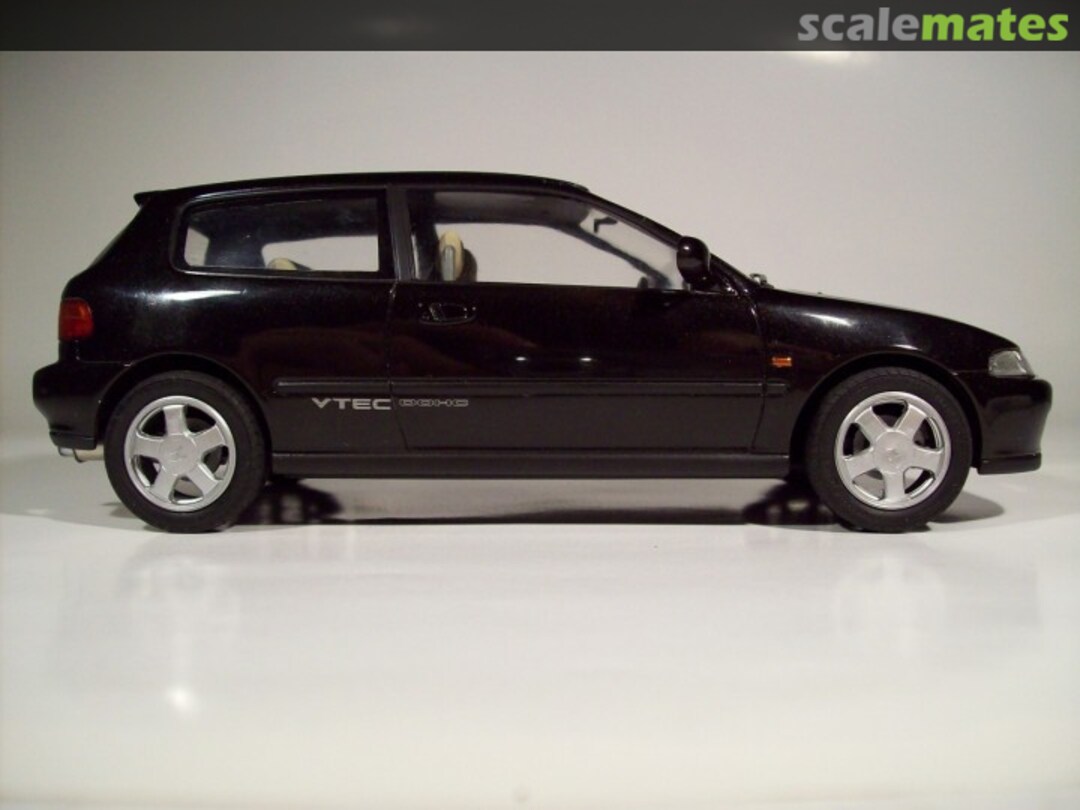 View album, image #9