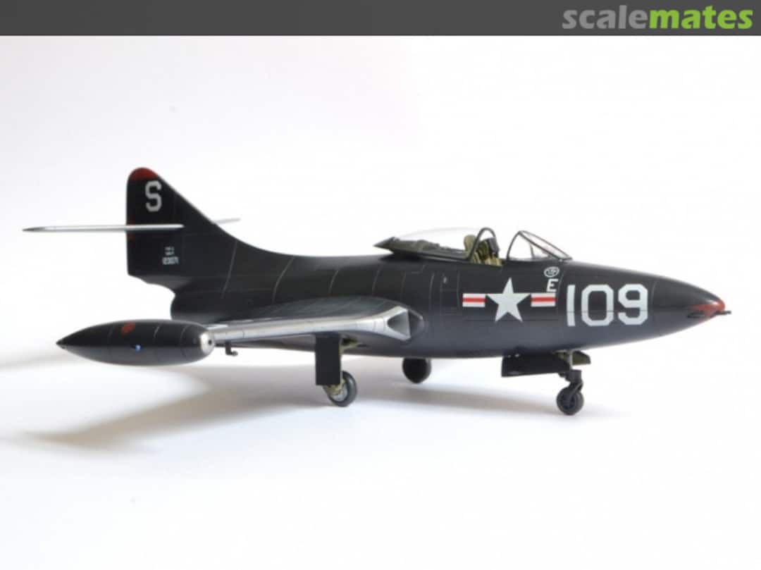 View album, image #1