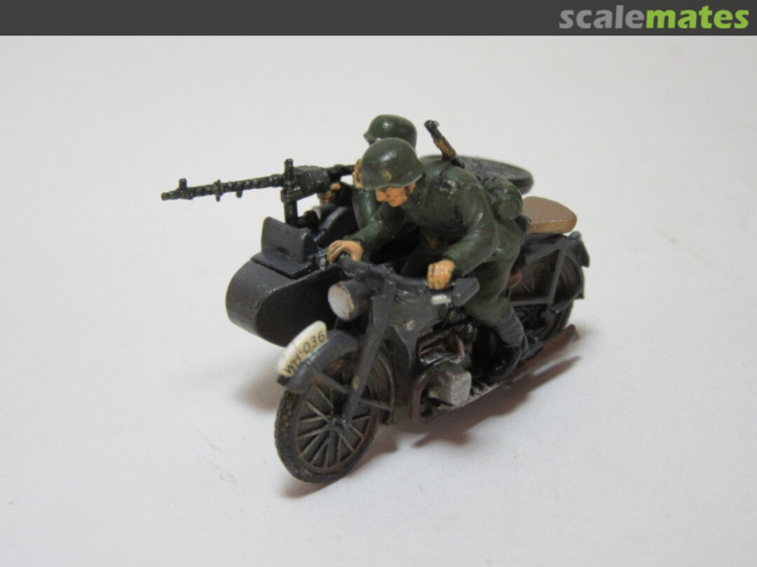 View album, image #2