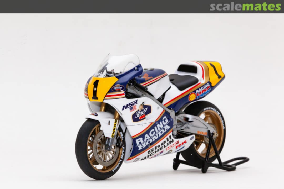 View album, image #5