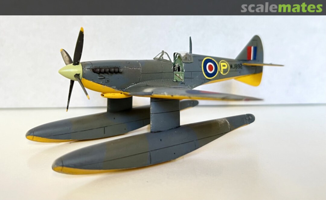 View album, image #1